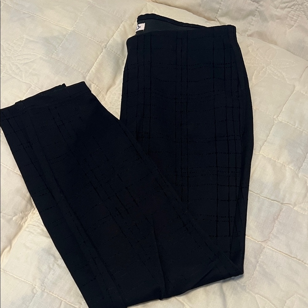 Nanette Lepore Black Textured Slim Pants
